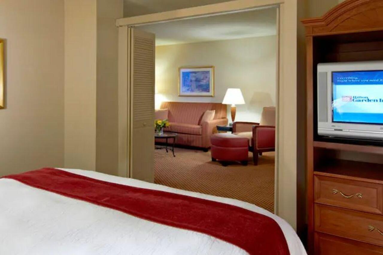 Hilton Garden Inn Denver Airport Аурора Екстериор снимка