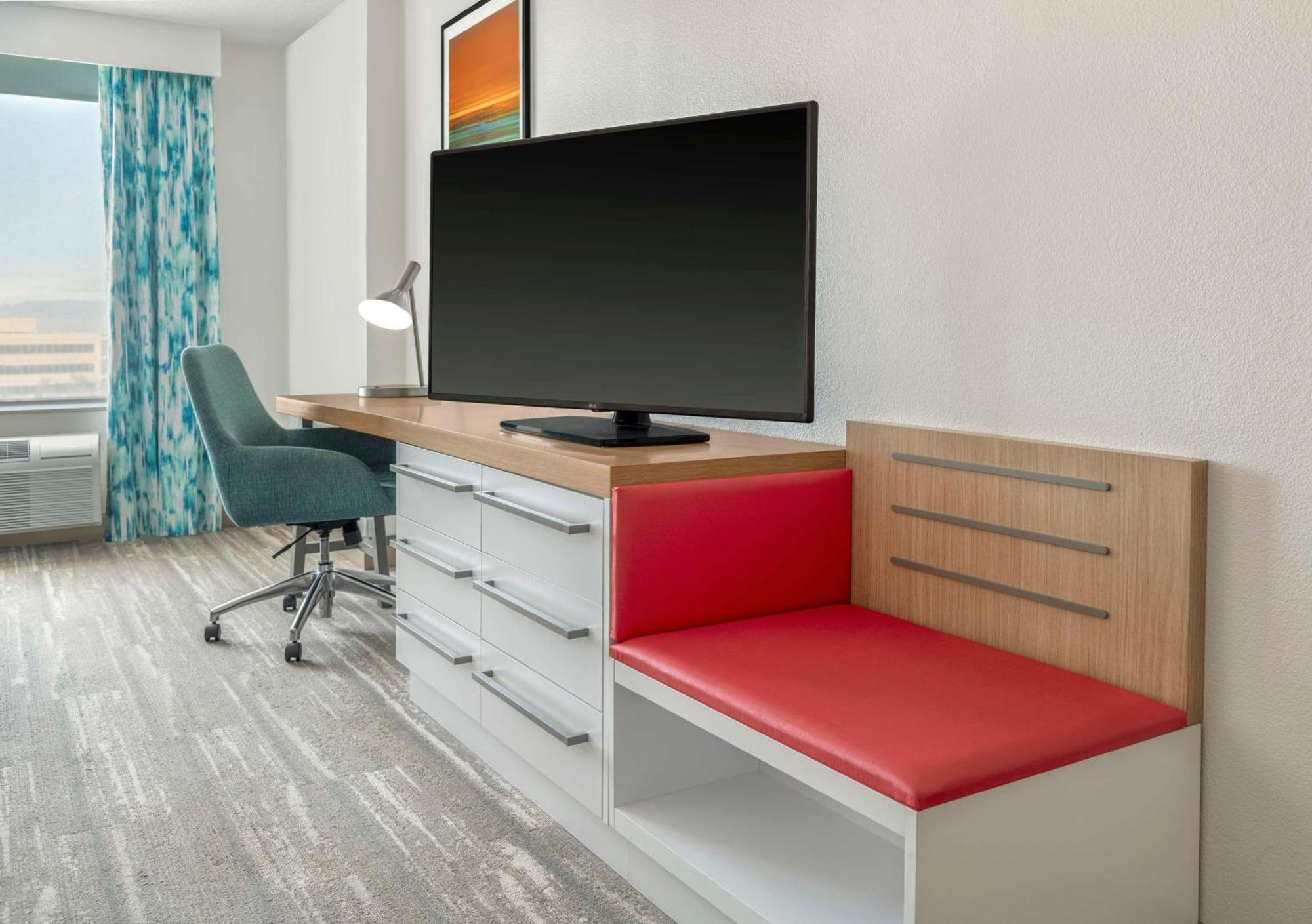 Hilton Garden Inn Denver Airport Аурора Екстериор снимка