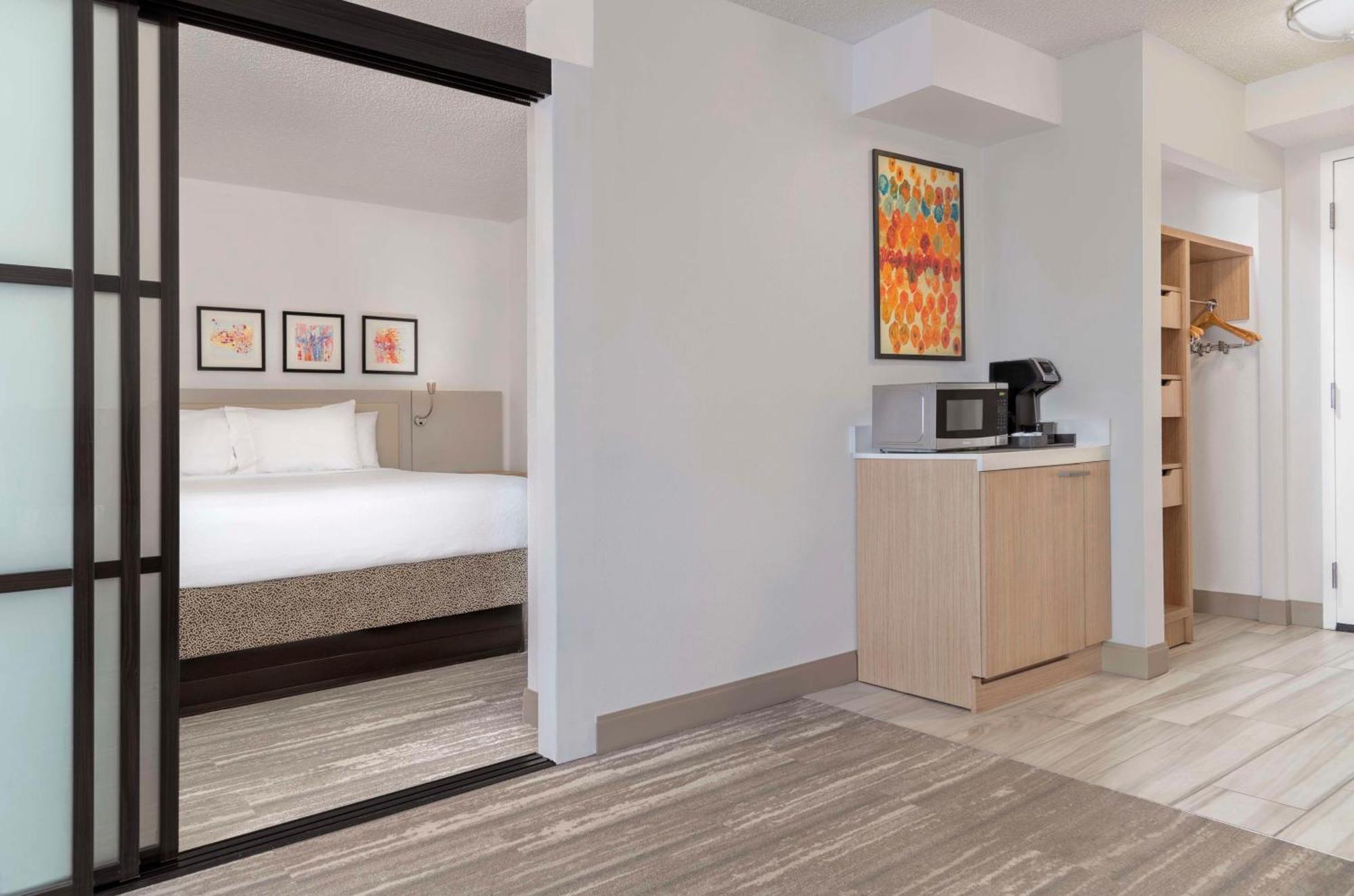 Hilton Garden Inn Denver Airport Аурора Екстериор снимка