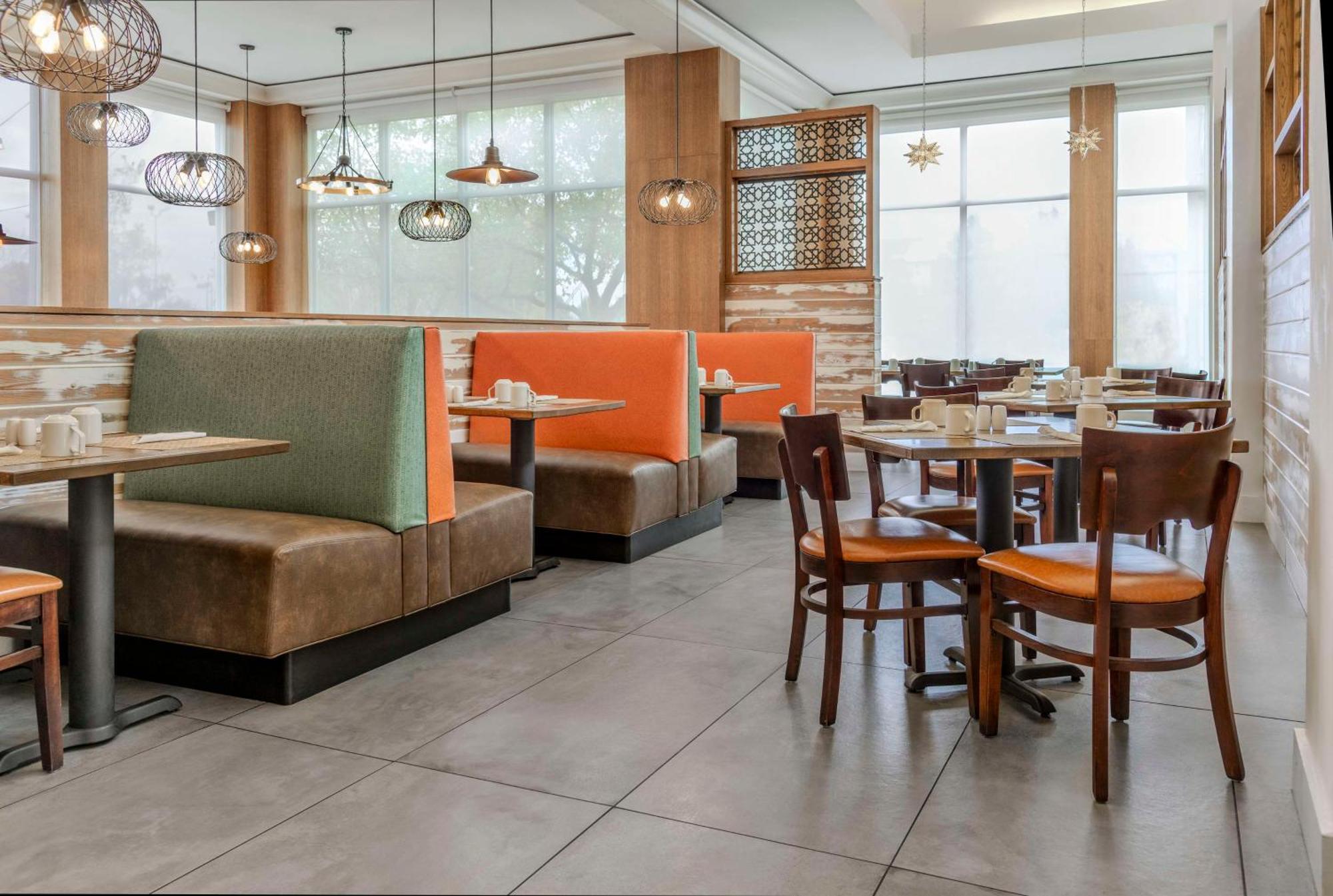 Hilton Garden Inn Denver Airport Аурора Екстериор снимка